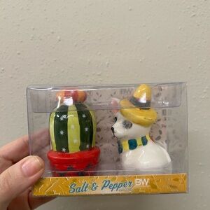 Boston Warehouse festive Salt & Pepper Shaker dog and cactus figurine